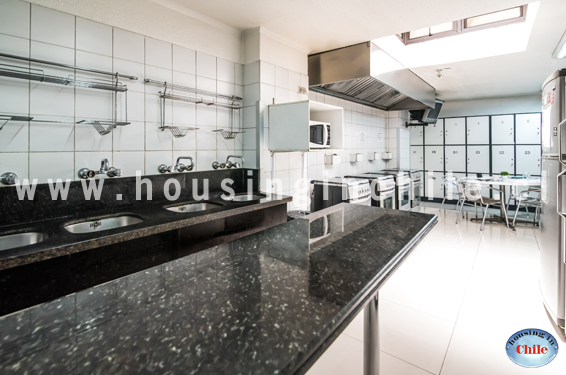 RE-AM: Acceso a cocina