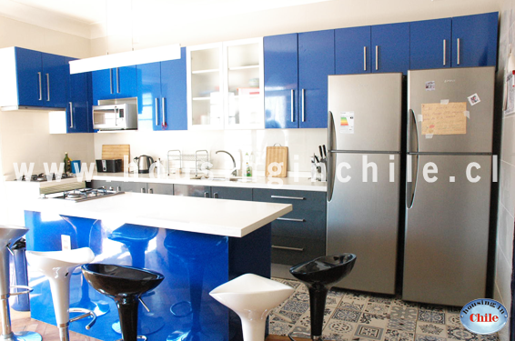 RE-AR: Acceso a cocina equipada