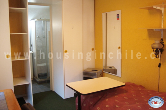 RE-PV: Habitacion single numero 5 (con baño privado)