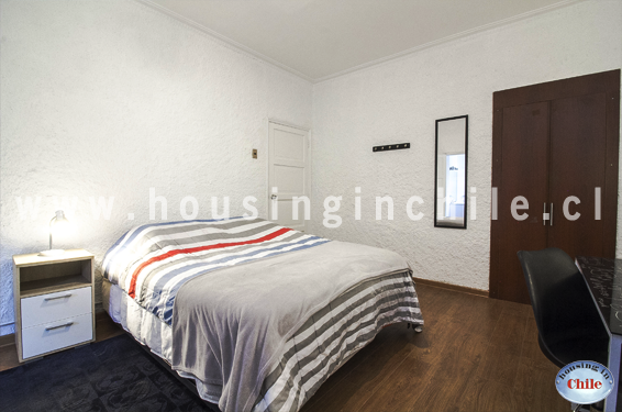 RE-RY: Habitacion single numero 4 (16 m2) con medio baño privado