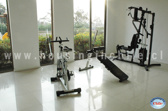 SH-BC: Gimnasio en el edificio