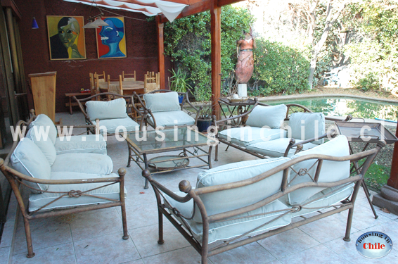 SH-CP: Amplia terraza en patio trasero