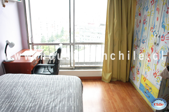 SH-DP: Single room 1 with desk and closet
