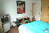 SH-MB: Single room 3 with cable TV, desk and chair